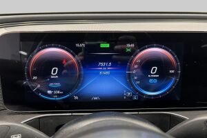 Mercedes-Benz EQC esikatselu 14