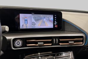 Mercedes-Benz EQC esikatselu 16