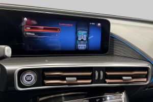 Mercedes-Benz EQC esikatselu 18