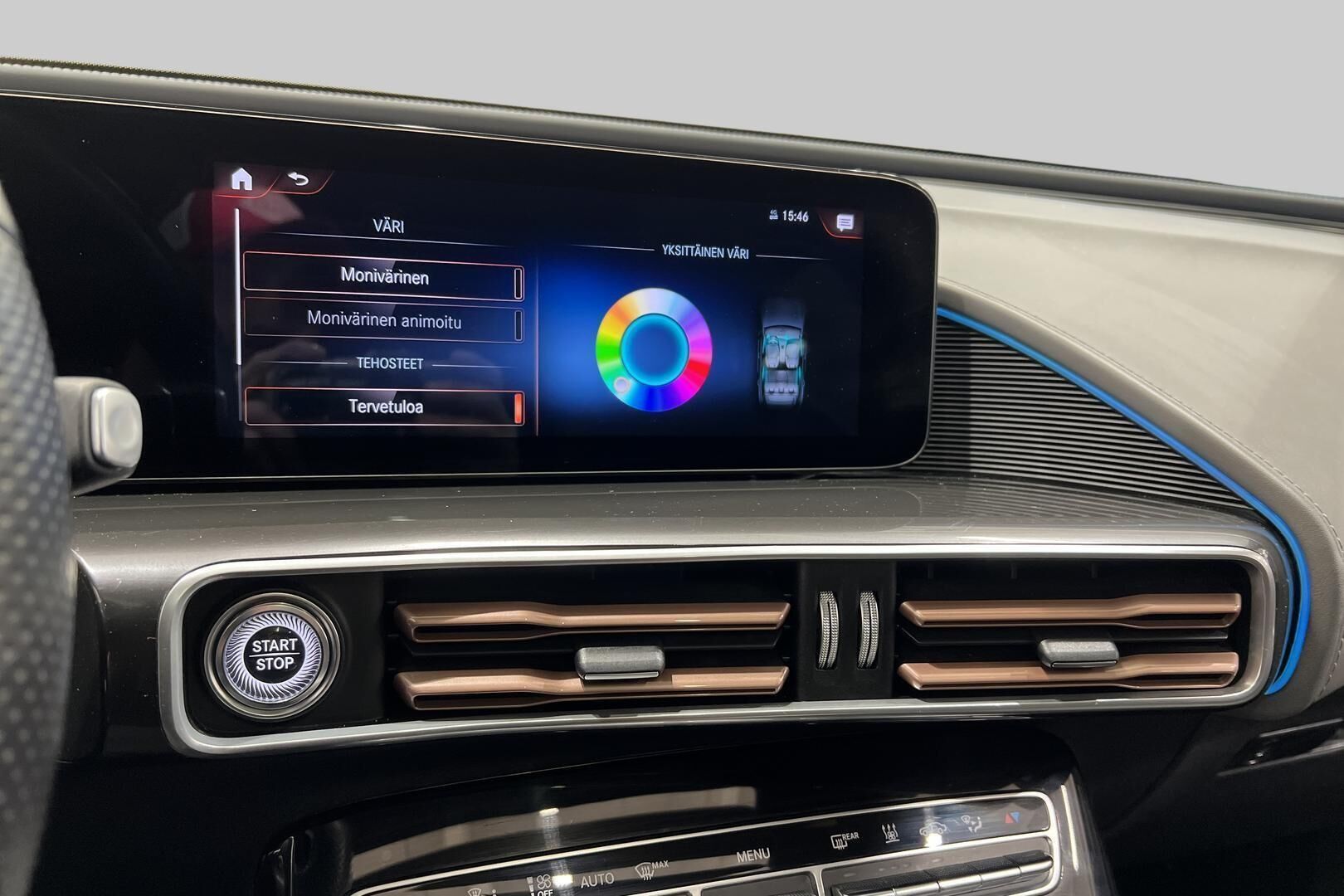 Mercedes-Benz EQC iso kuva 19