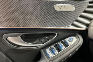 Mercedes-Benz EQC esikatselu 29
