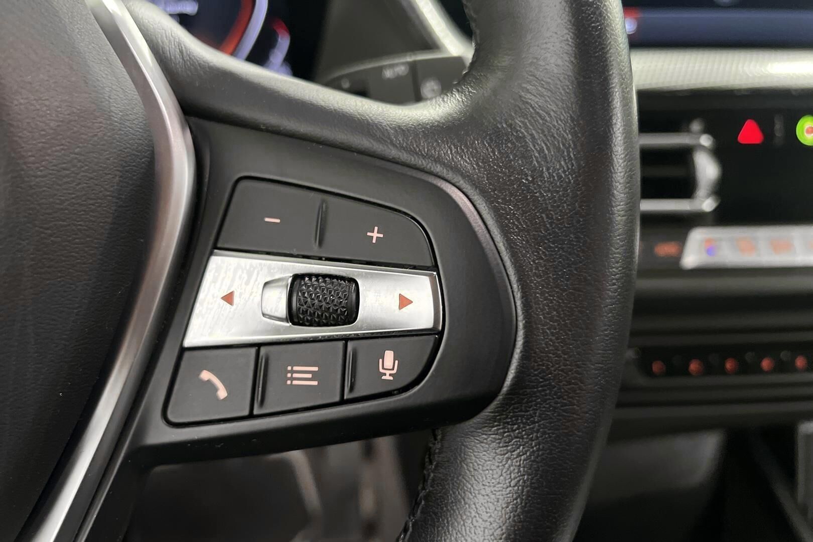 BMW 1-sarja iso kuva 17