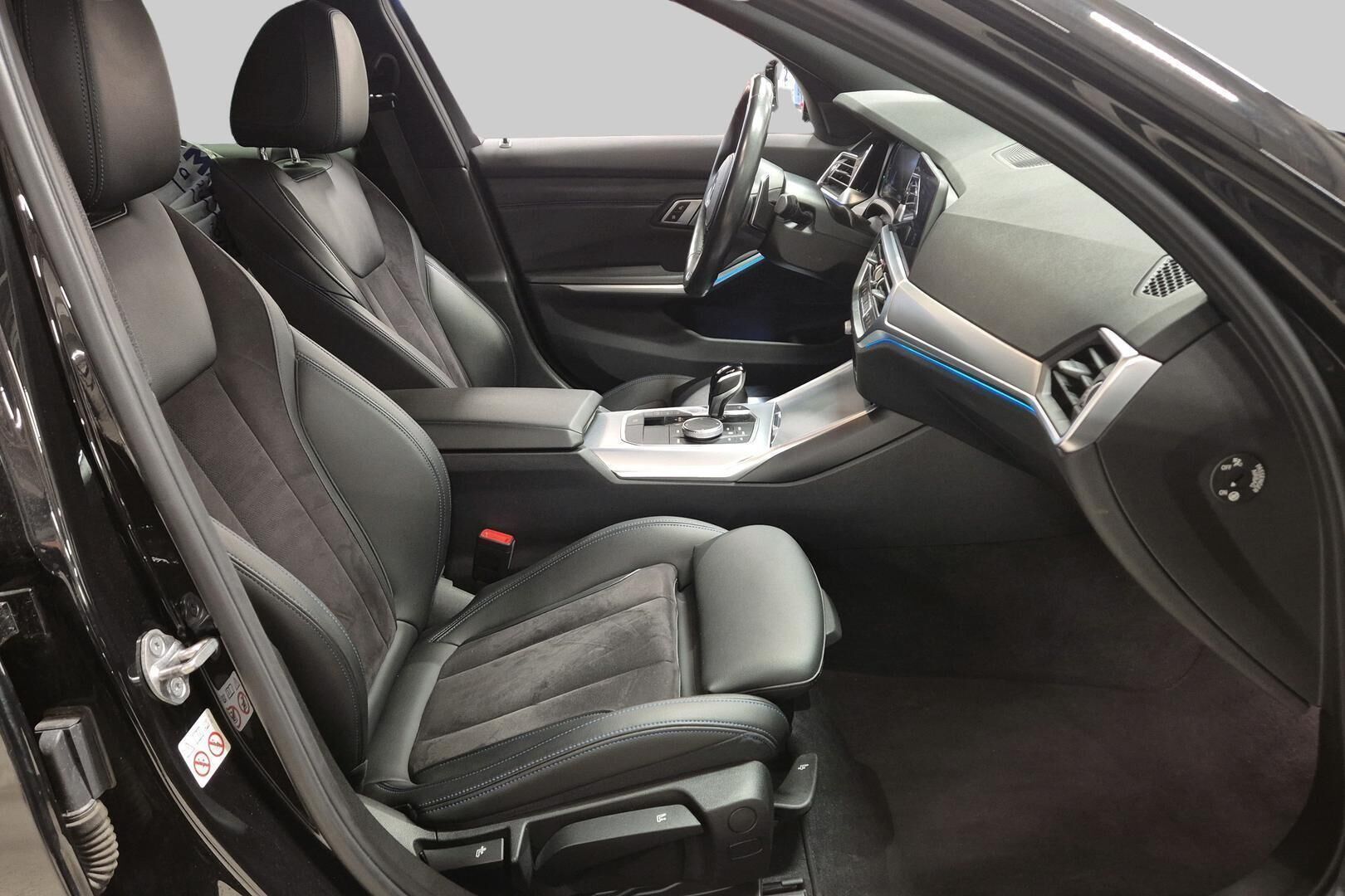 BMW 3-SARJA iso kuva 4