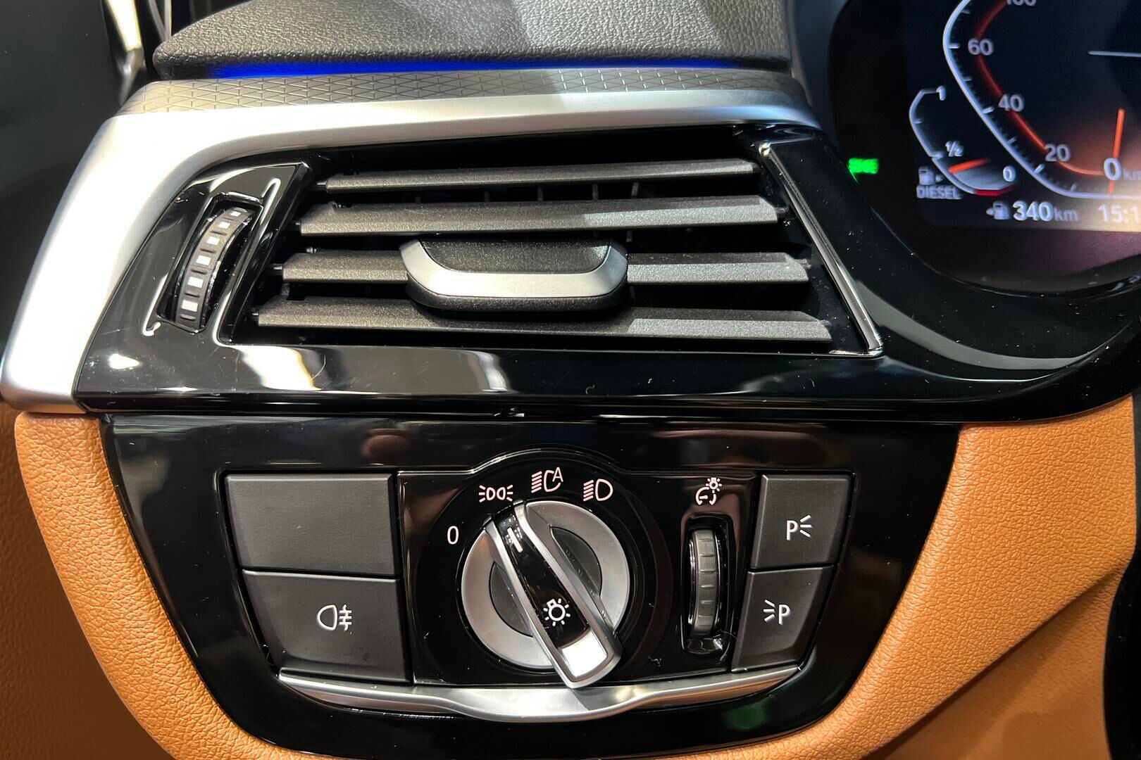 BMW 5-sarja iso kuva 24