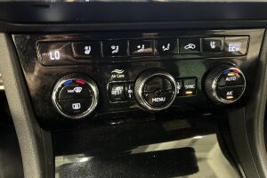 Skoda Superb esikatselu 23