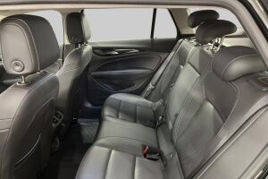 Opel Insignia esikatselu 10