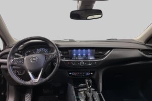 Opel Insignia esikatselu 11