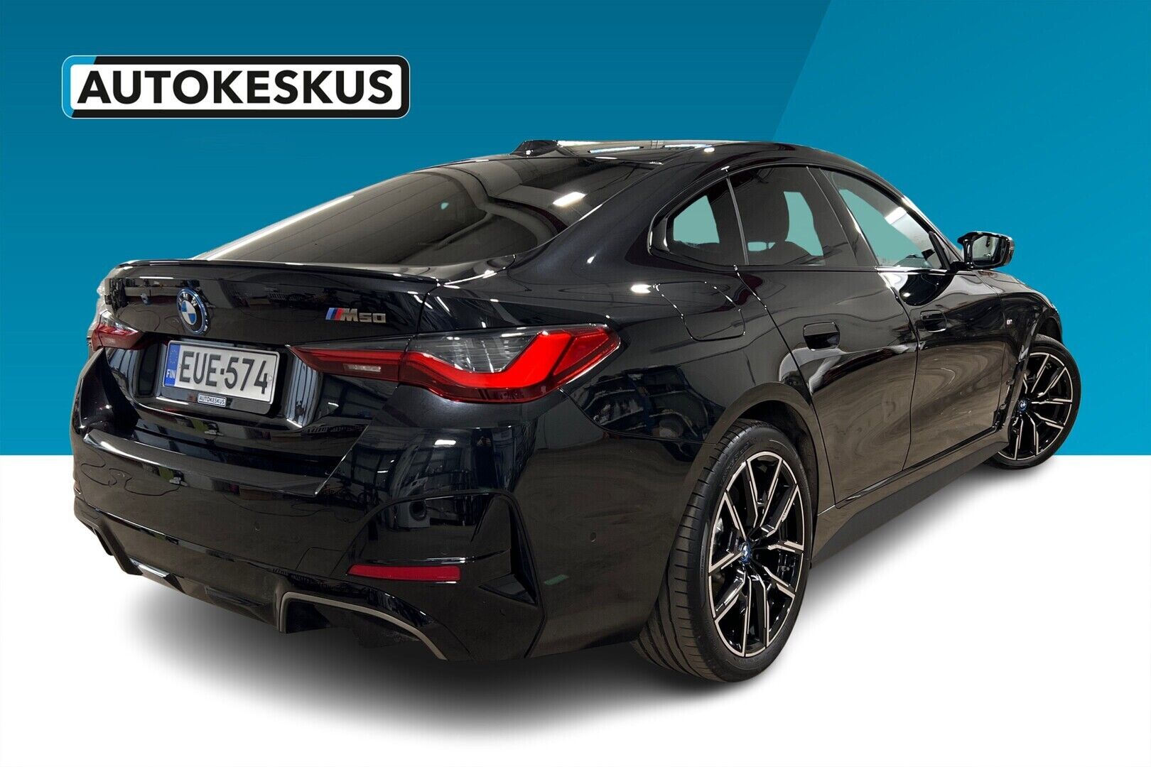 BMW i4 iso kuva 1