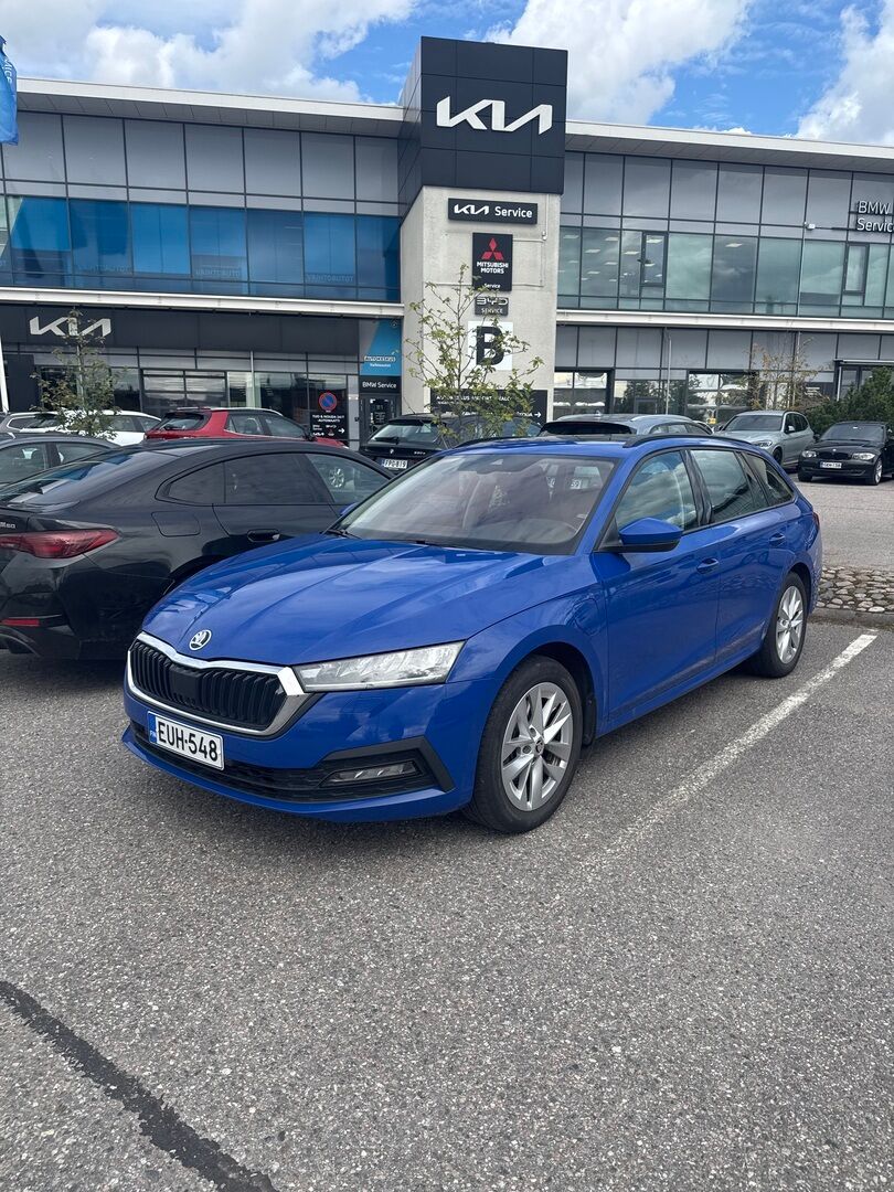 Skoda Octavia iso kuva 0