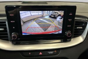 KIA XCeed esikatselu 17