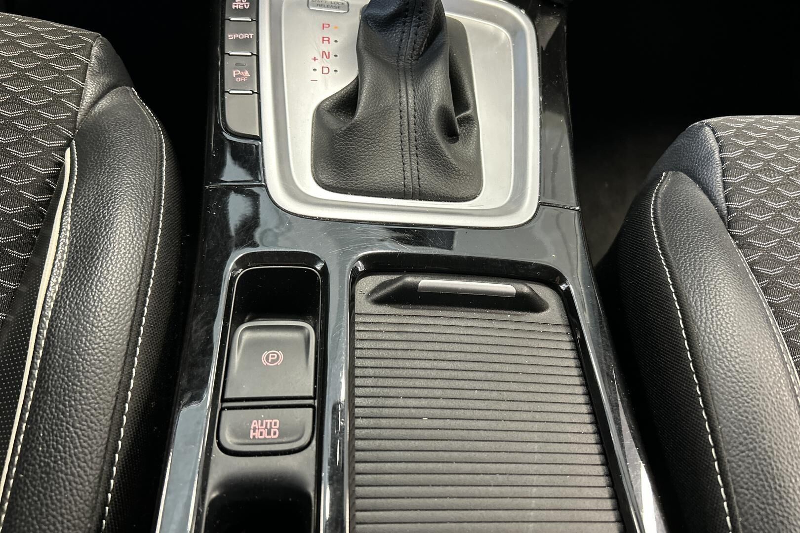 KIA XCeed iso kuva 20