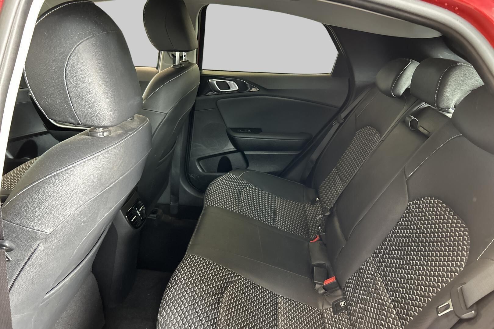 KIA XCeed iso kuva 9