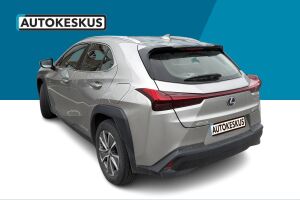 Lexus UX esikatselu 3