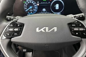 Kia Niro esikatselu 13
