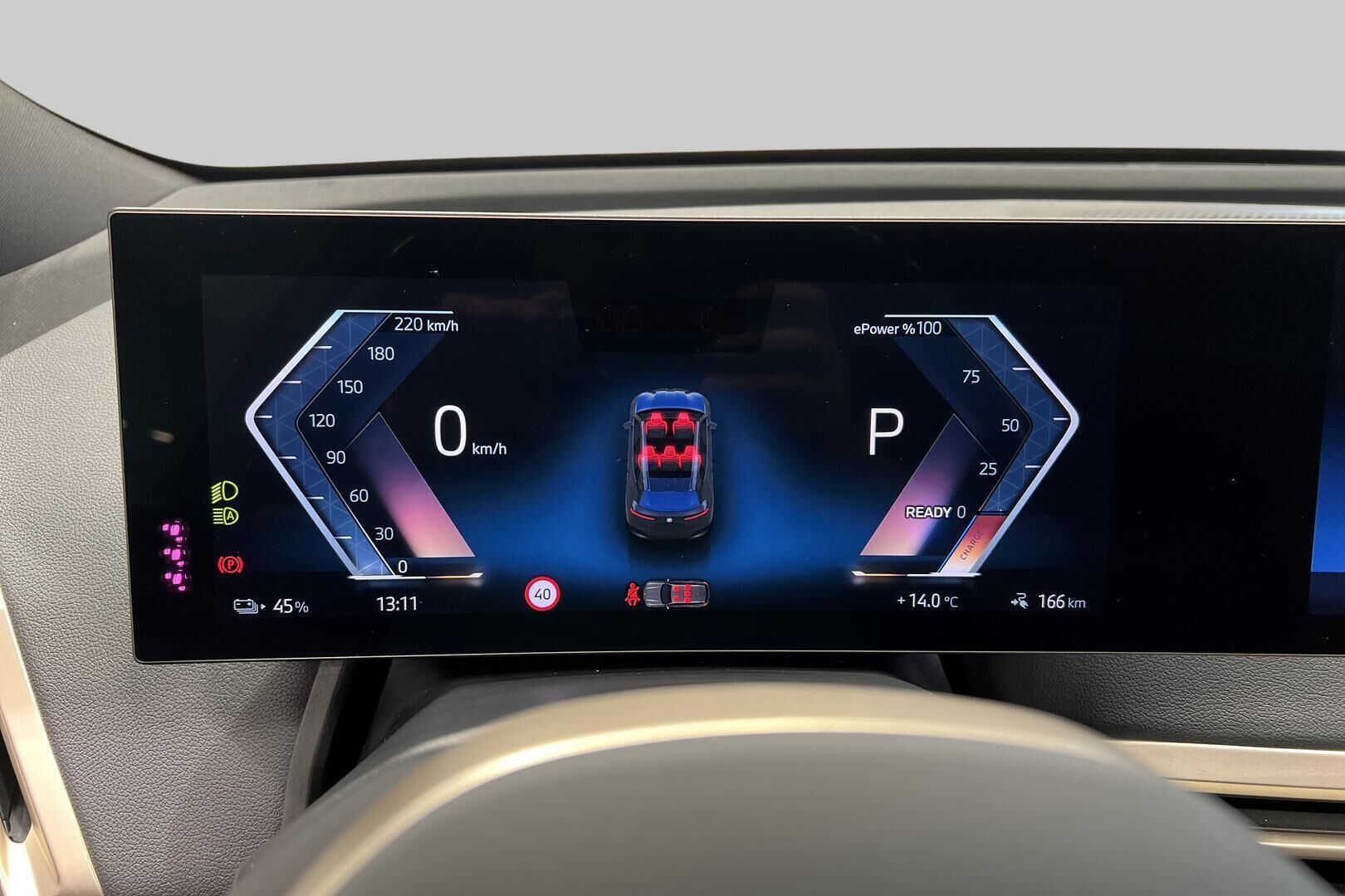 BMW iX iso kuva 14
