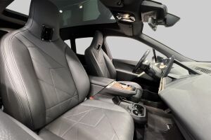 BMW iX esikatselu 43