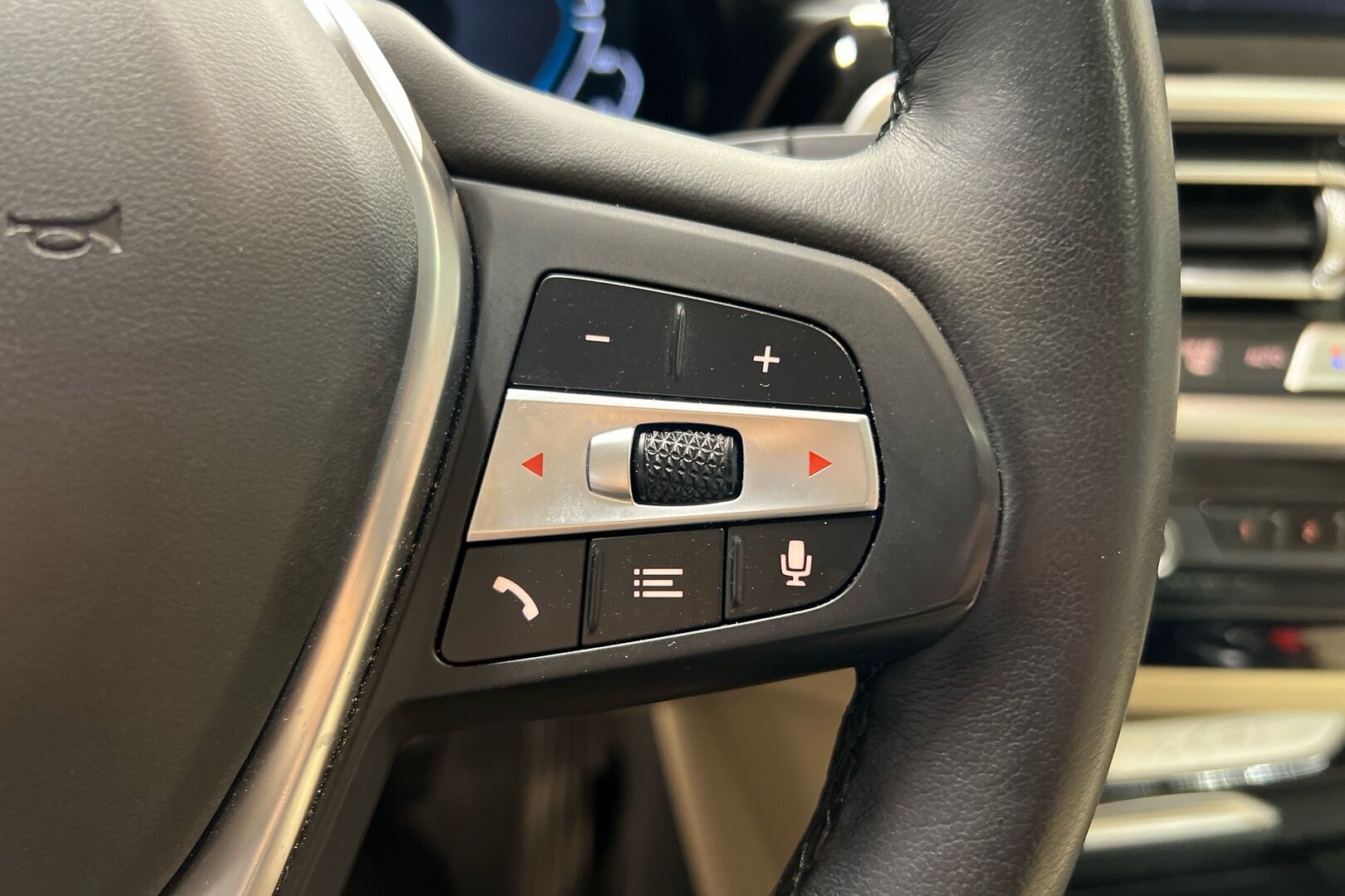 BMW X3 iso kuva 11