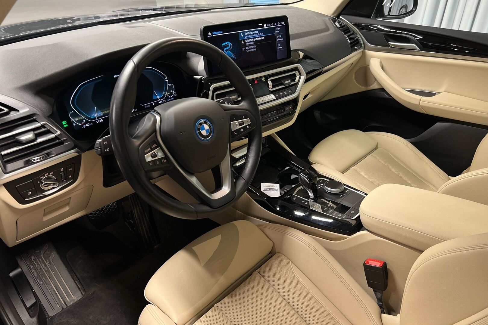 BMW X3 iso kuva 6