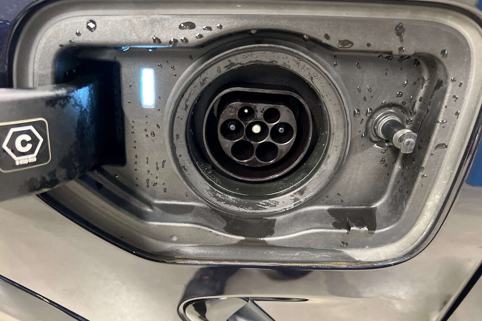 BMW X3 iso kuva 12