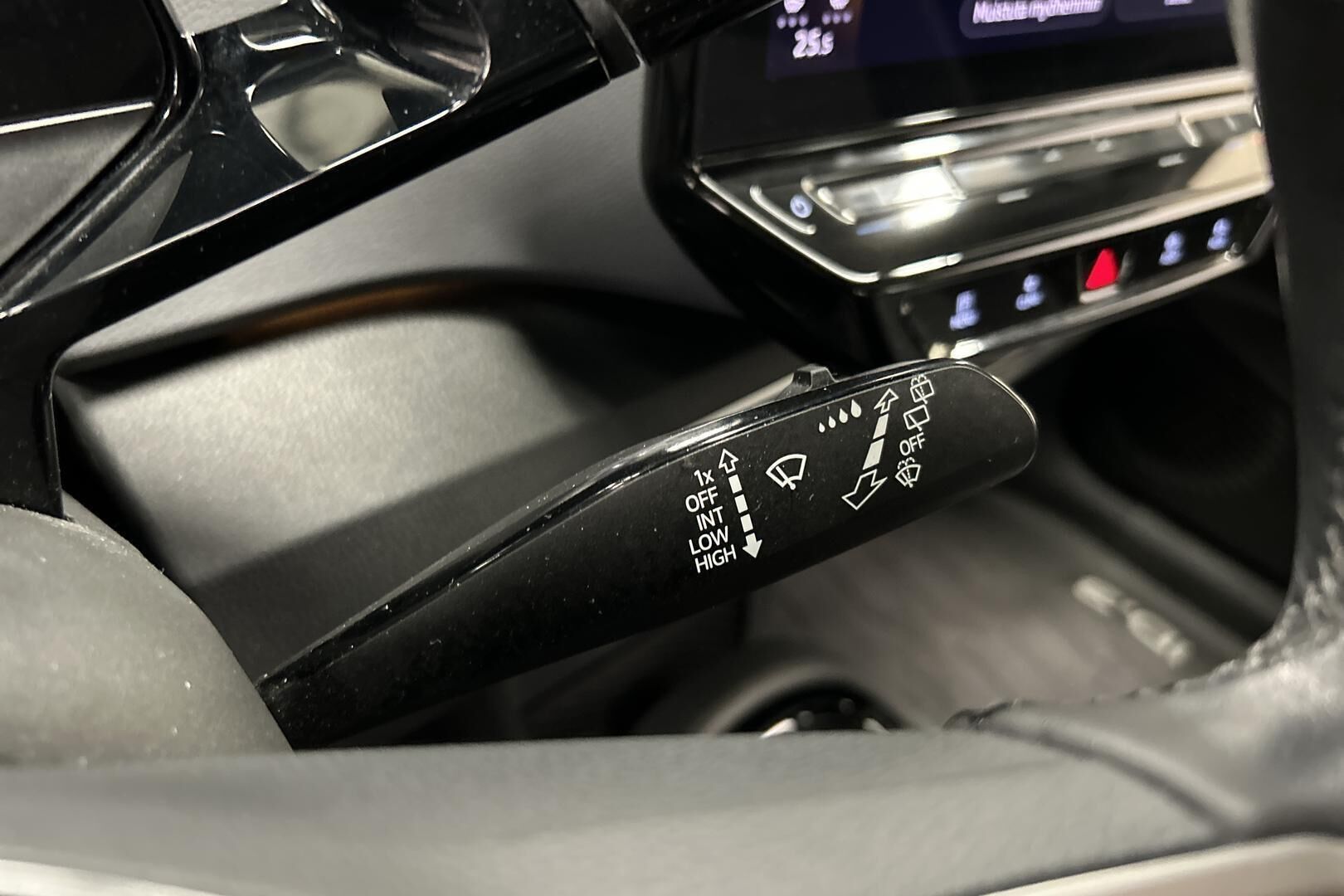 Volkswagen ID.3 iso kuva 7