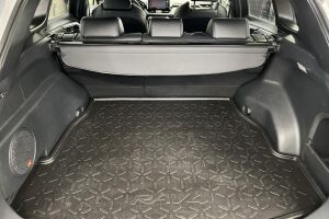Toyota RAV4 esikatselu 11