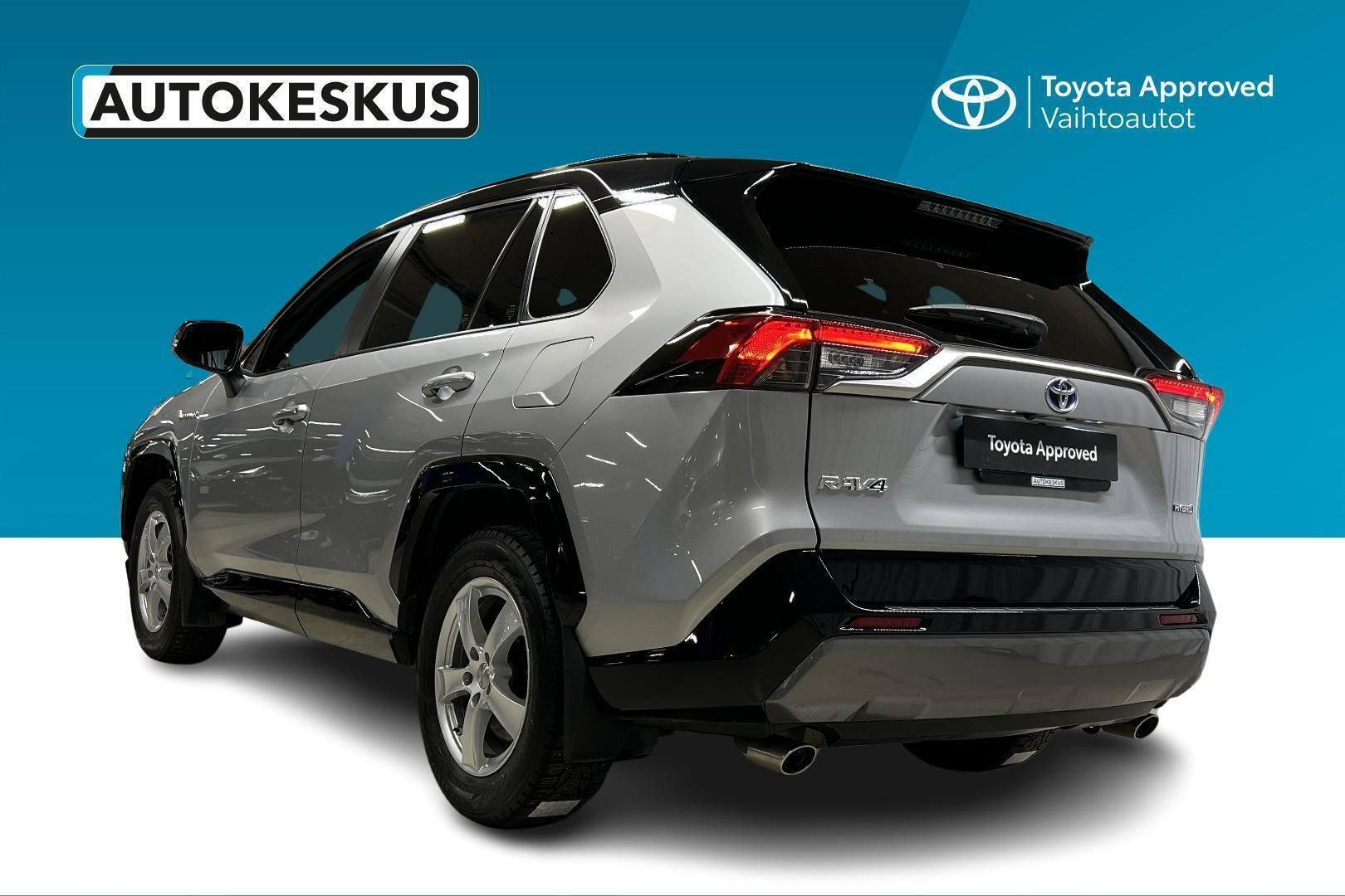 Toyota RAV4 iso kuva 6