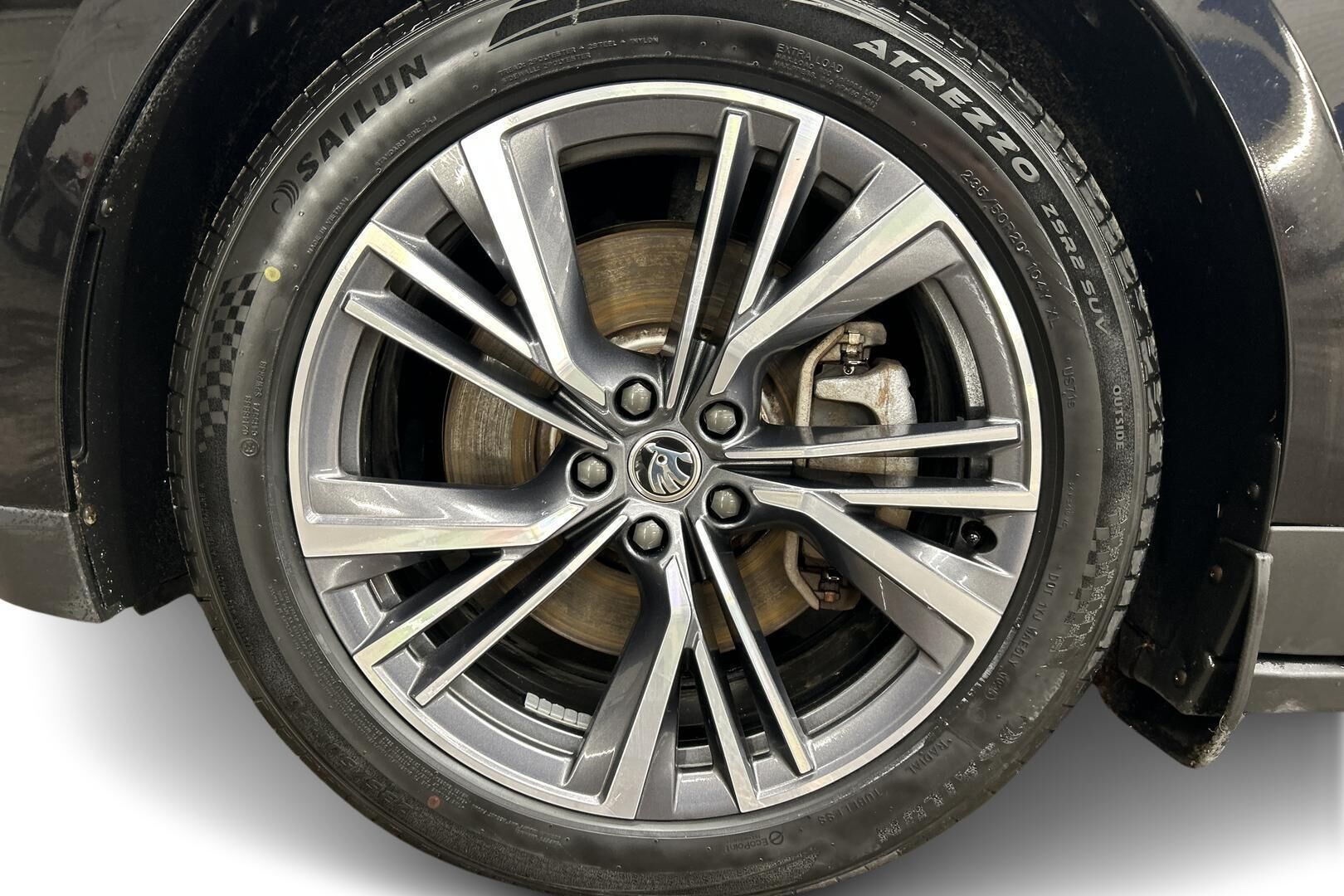 Skoda Enyaq iso kuva 13