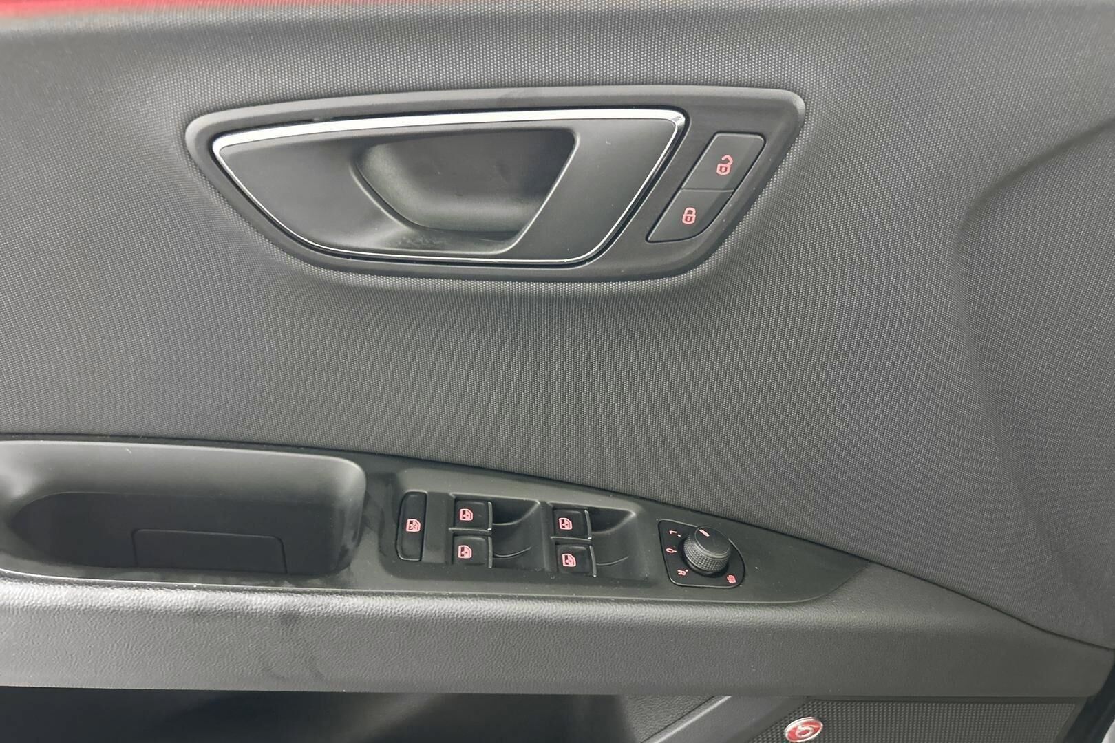 Seat Leon ST iso kuva 23