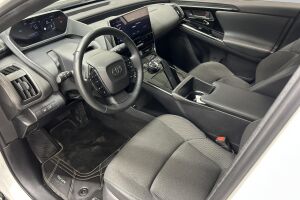 Toyota bZ4X esikatselu 9