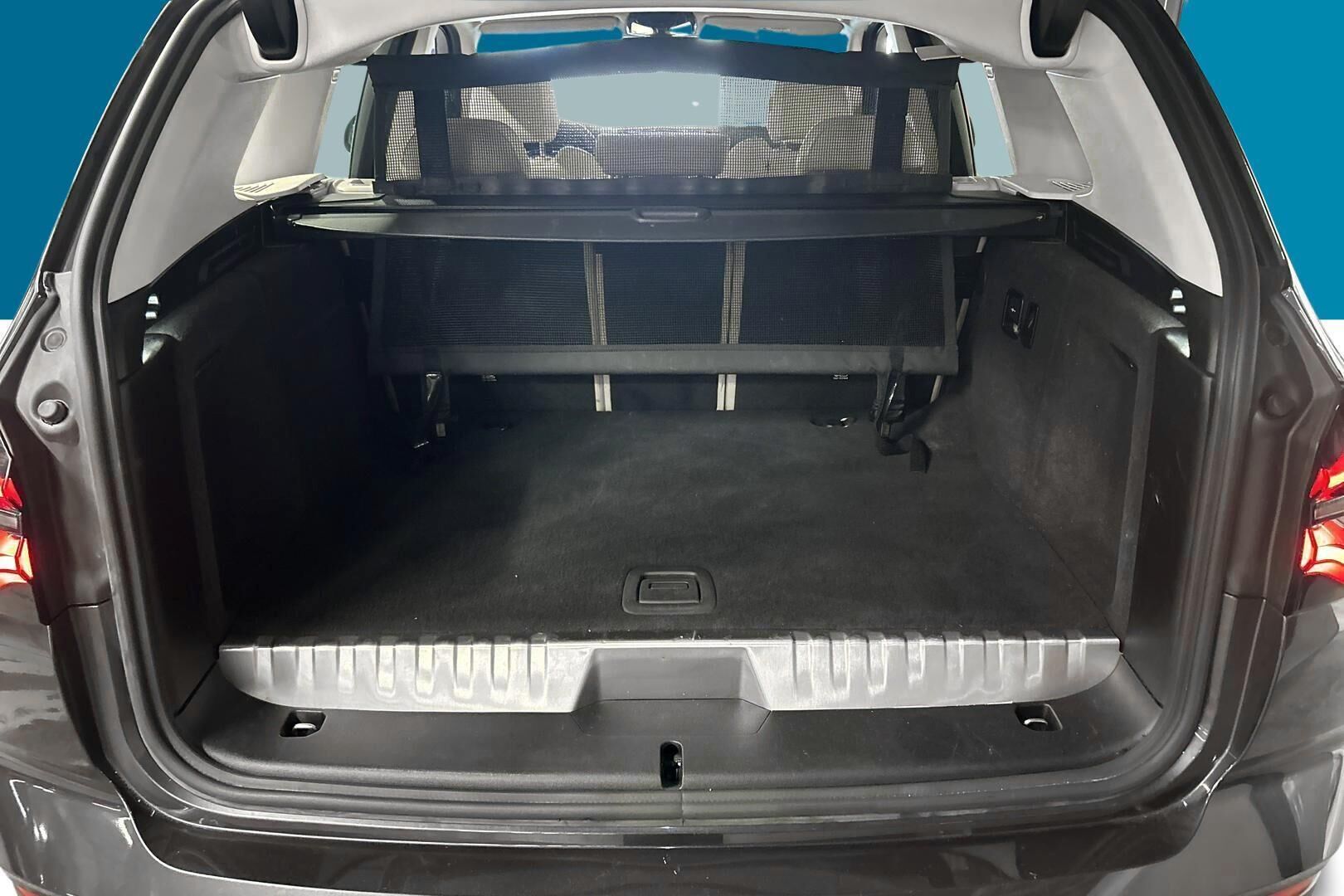 BMW X3 iso kuva 8