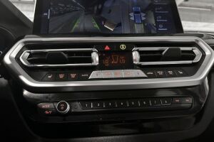 BMW X3 esikatselu 18