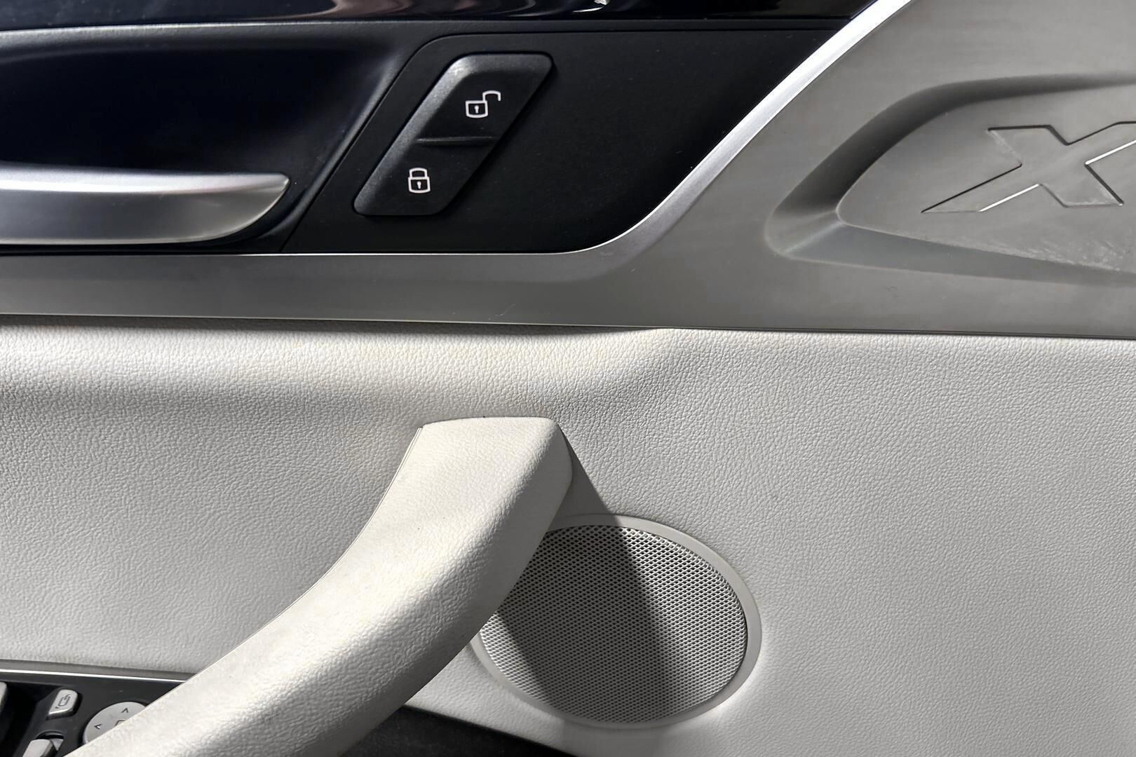 BMW X3 iso kuva 35