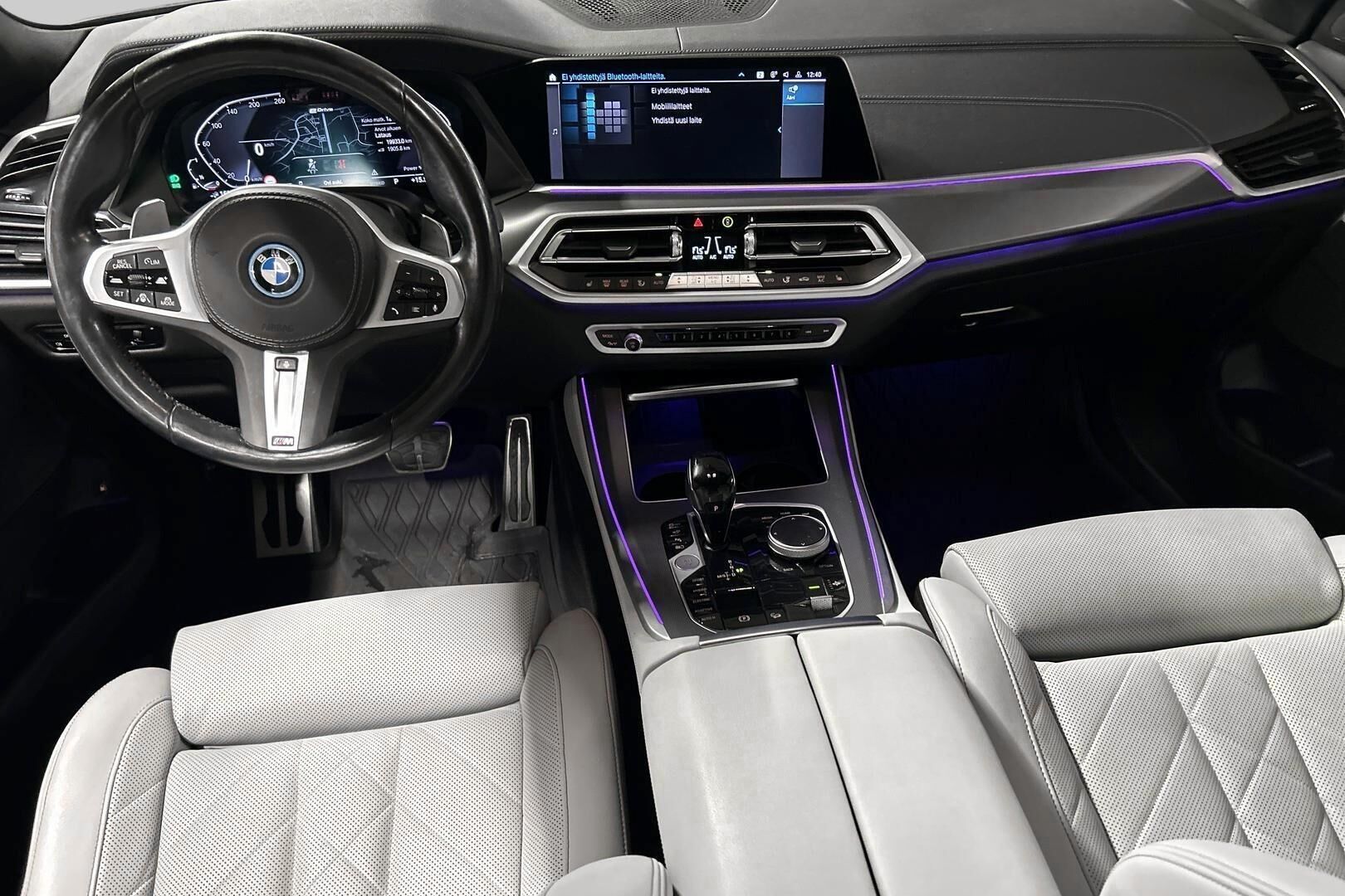 BMW X5 iso kuva 38