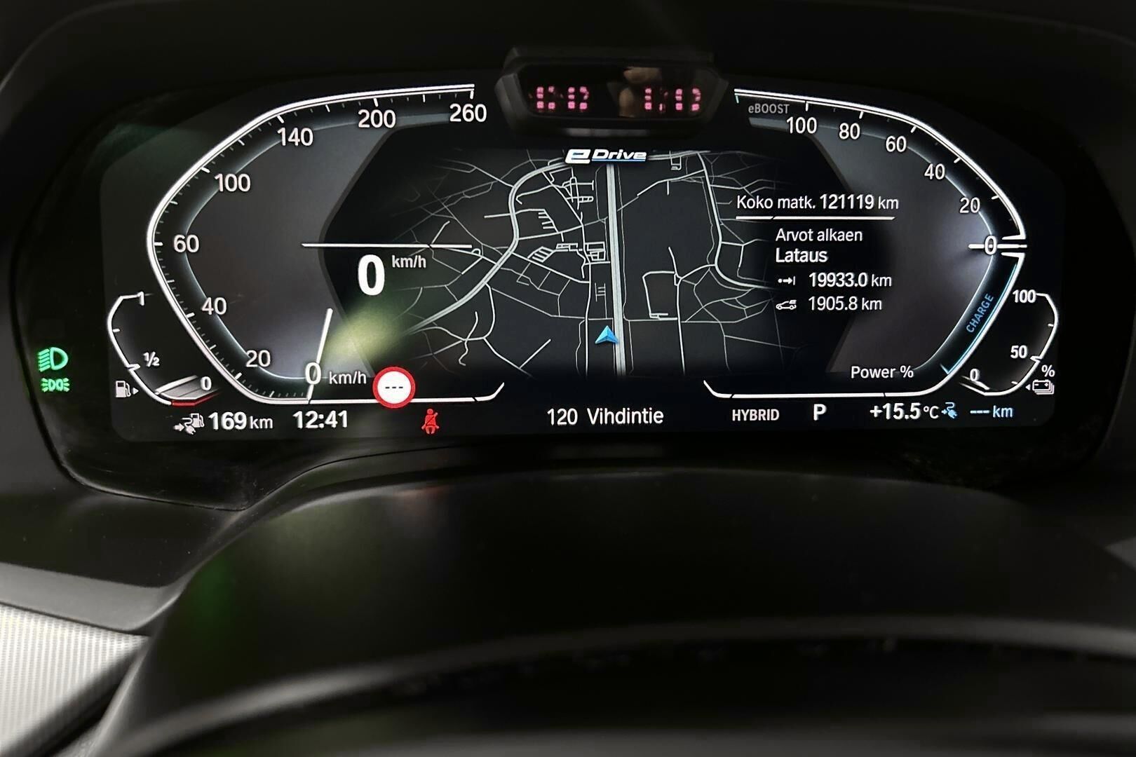 BMW X5 iso kuva 13