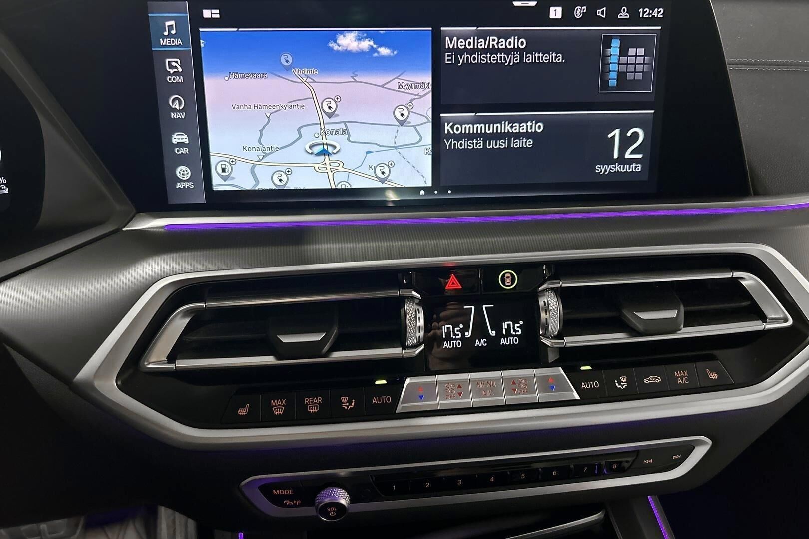 BMW X5 iso kuva 14