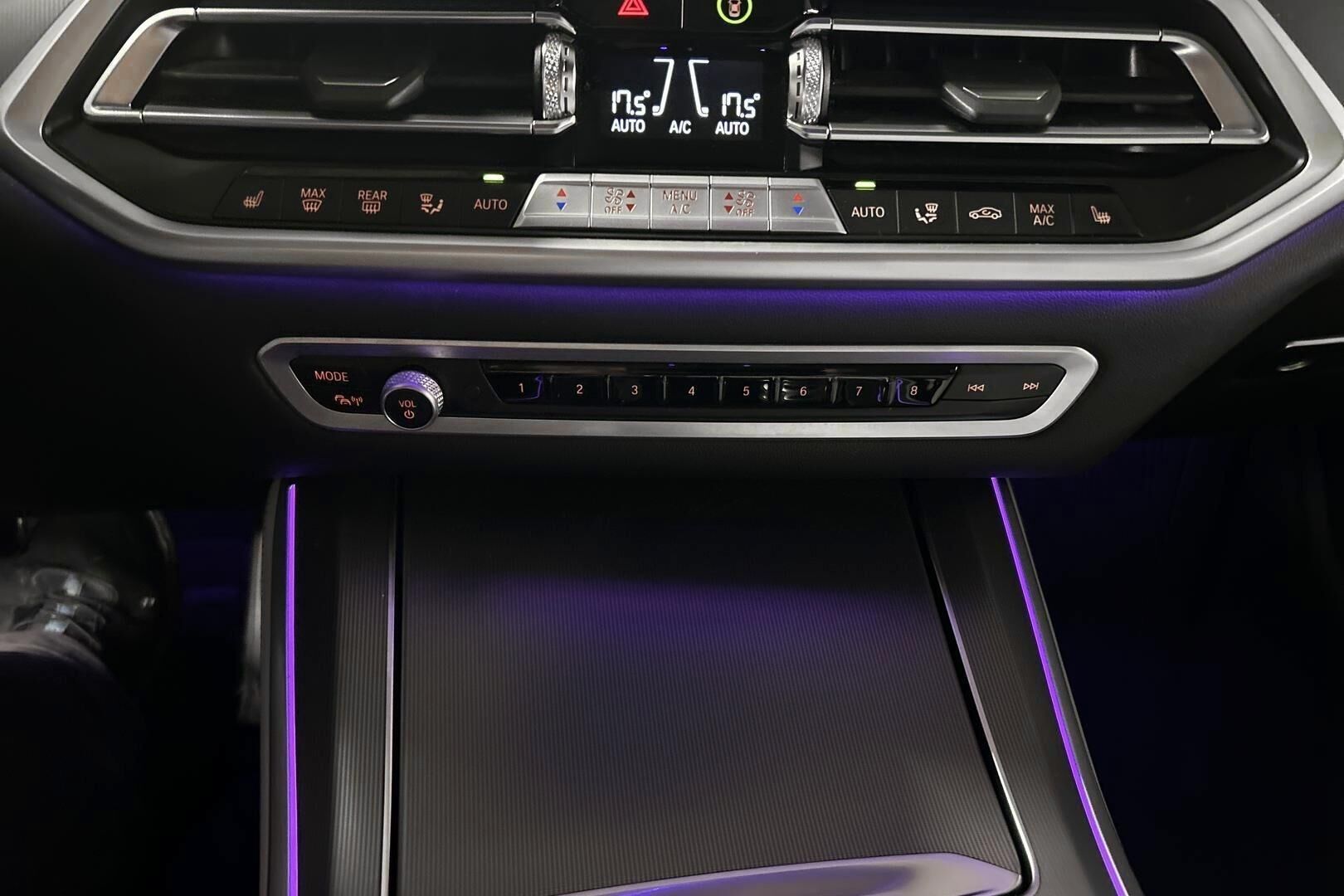BMW X5 iso kuva 21