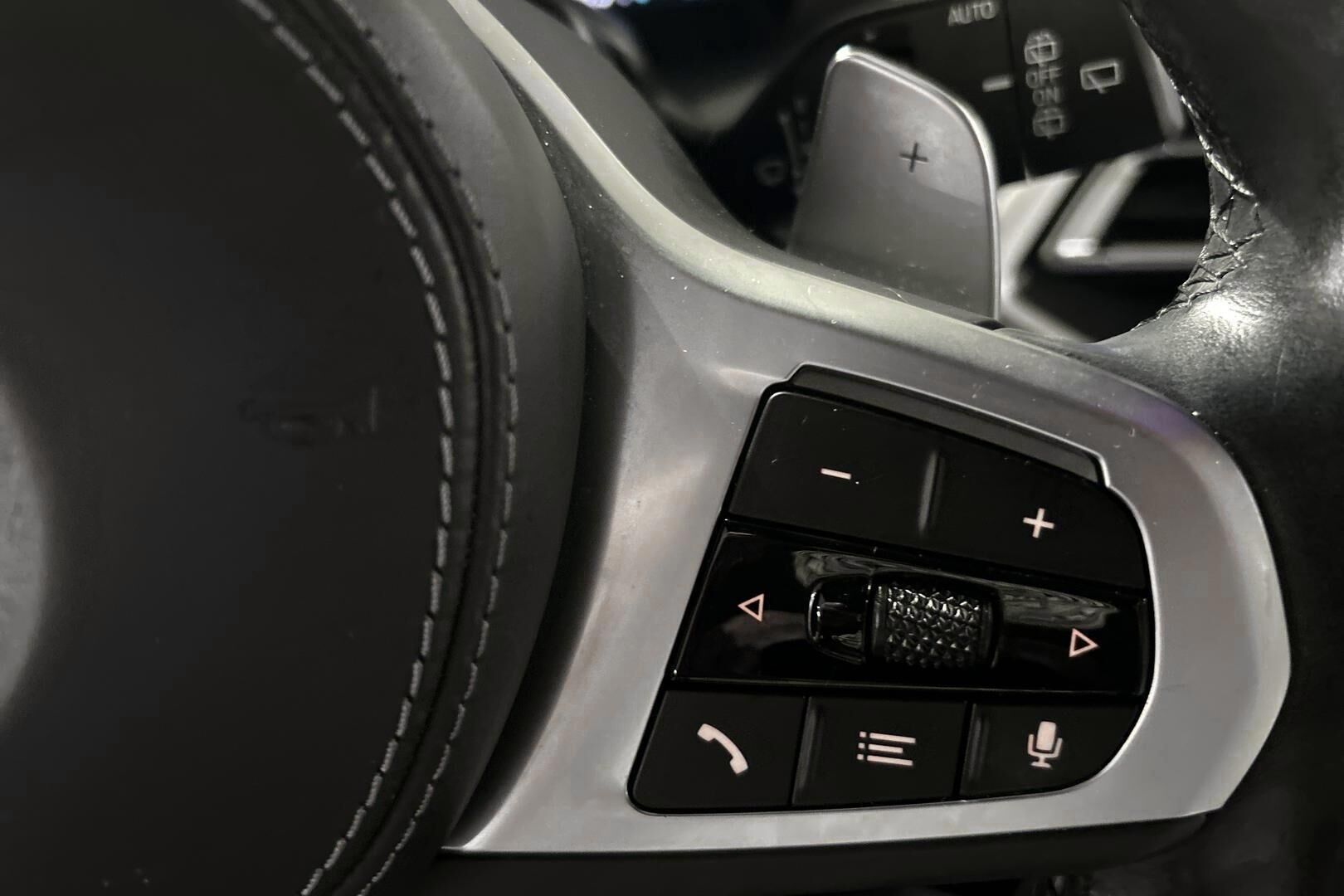 BMW X5 iso kuva 22