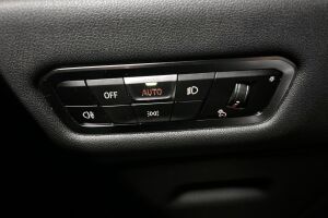 BMW X5 esikatselu 24
