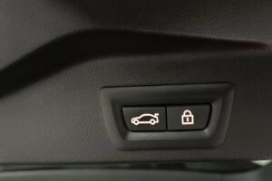 BMW X5 esikatselu 33
