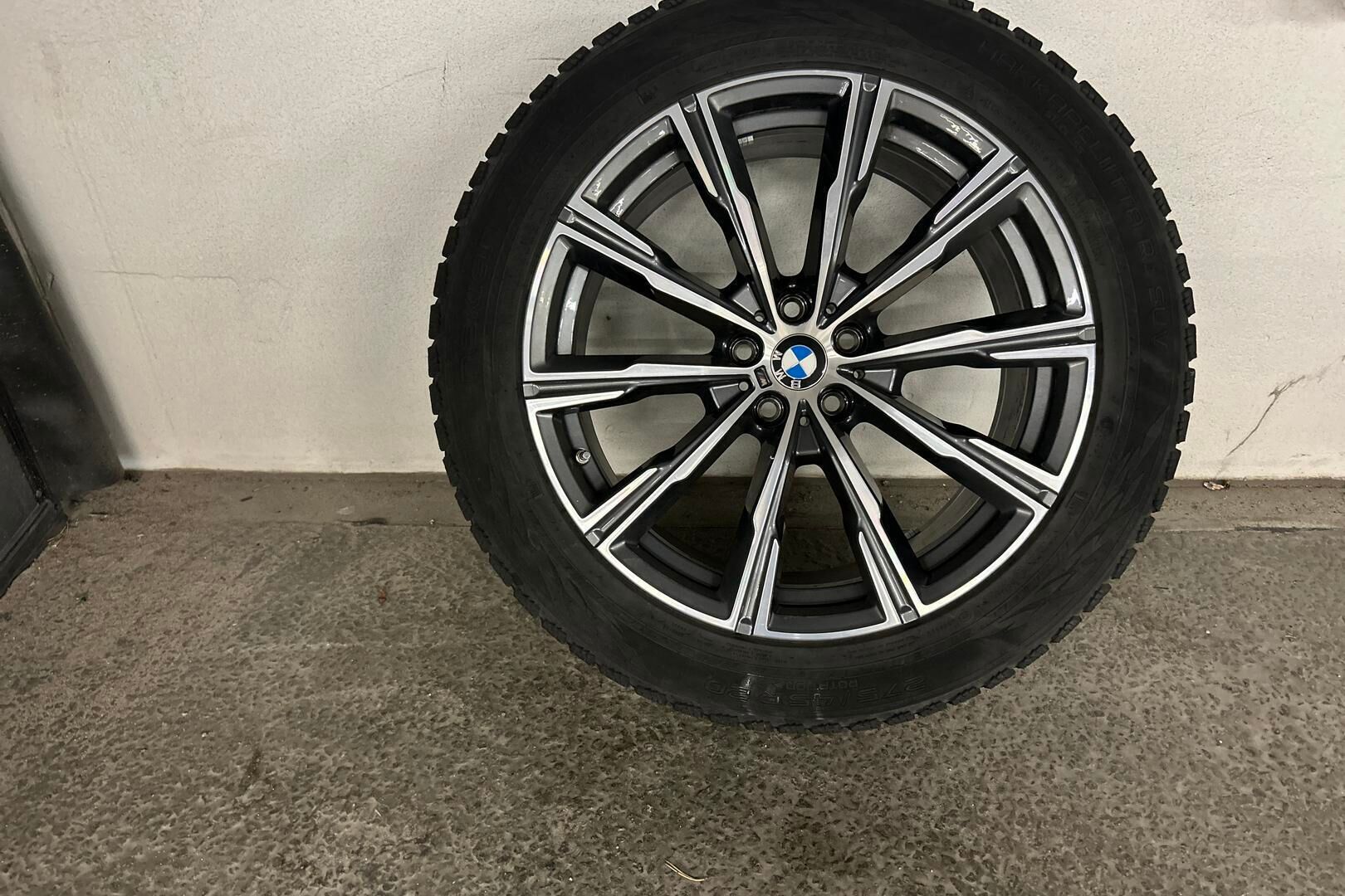BMW X5 iso kuva 35
