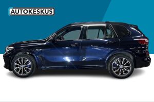 BMW X5 esikatselu 8