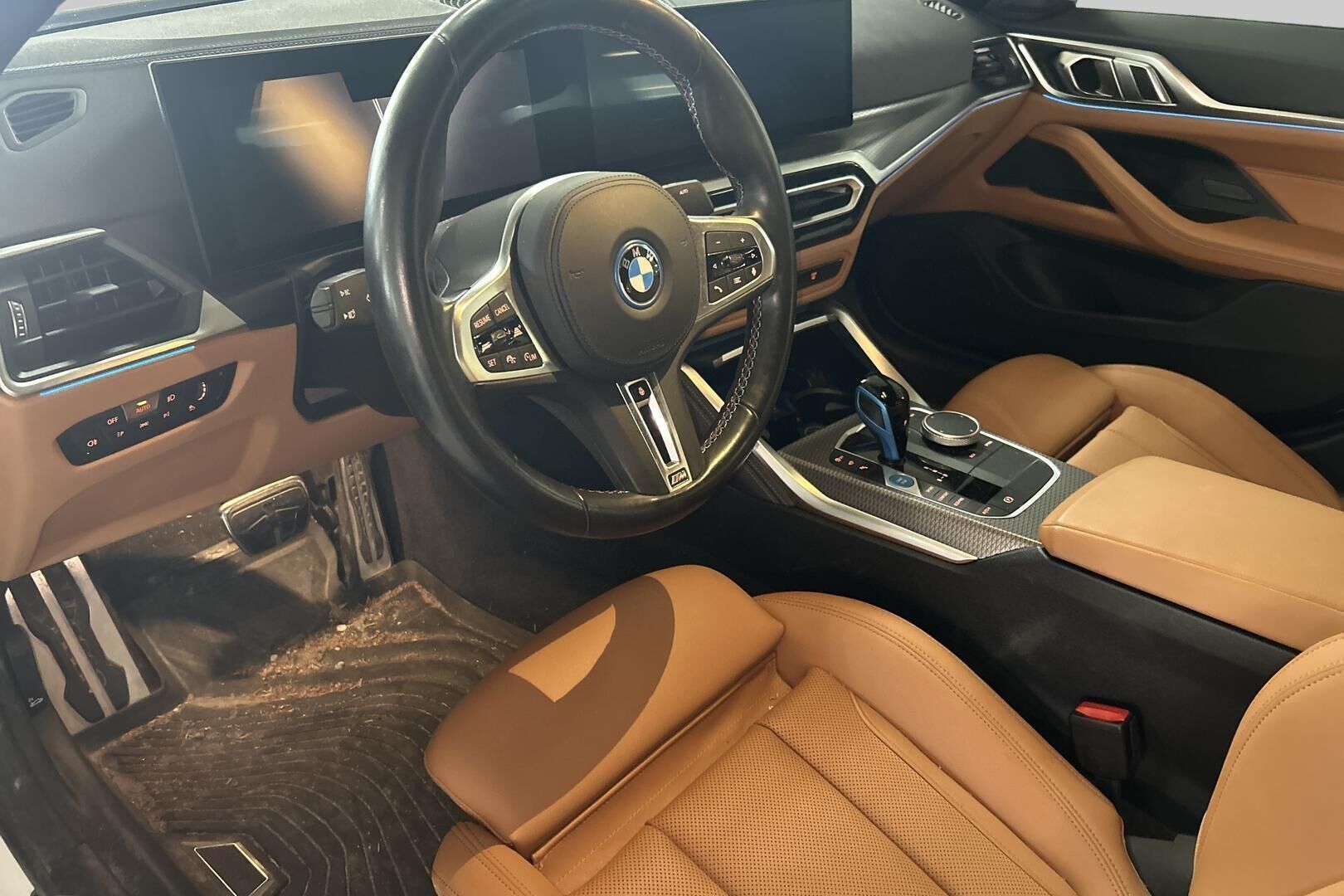 BMW i4 iso kuva 0