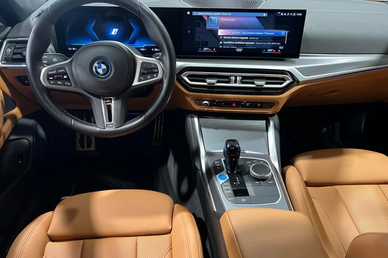 BMW i4 iso kuva 7