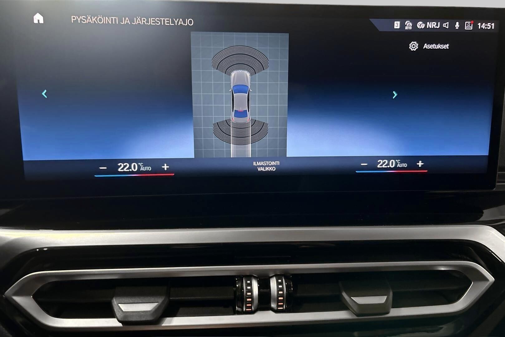 BMW 3-sarja iso kuva 17