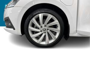 Skoda Octavia esikatselu 13