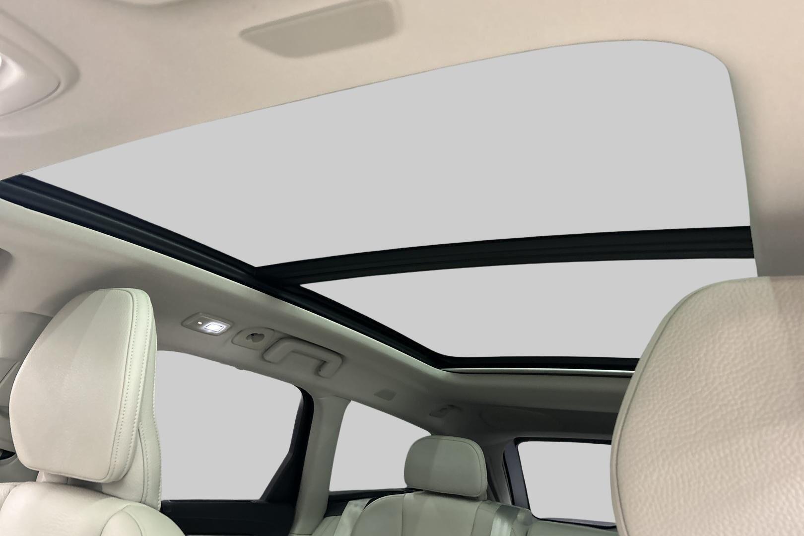 Volvo V90 iso kuva 25