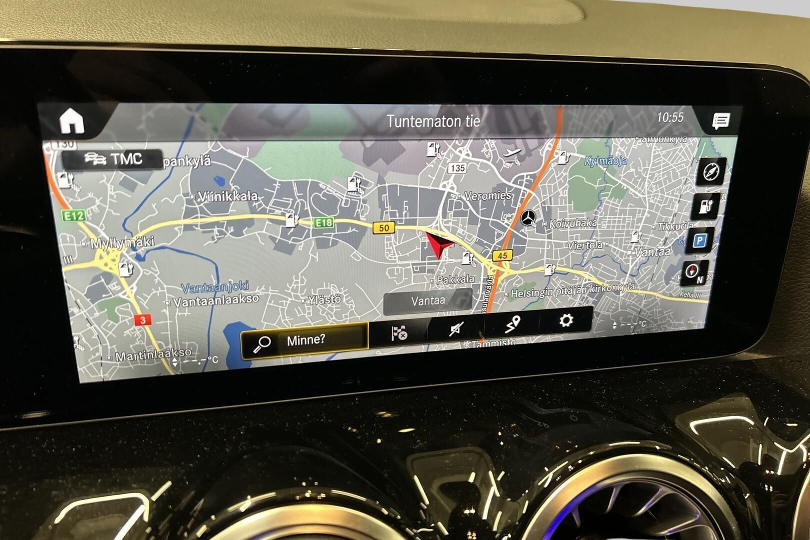 Mercedes-Benz EQA iso kuva 19