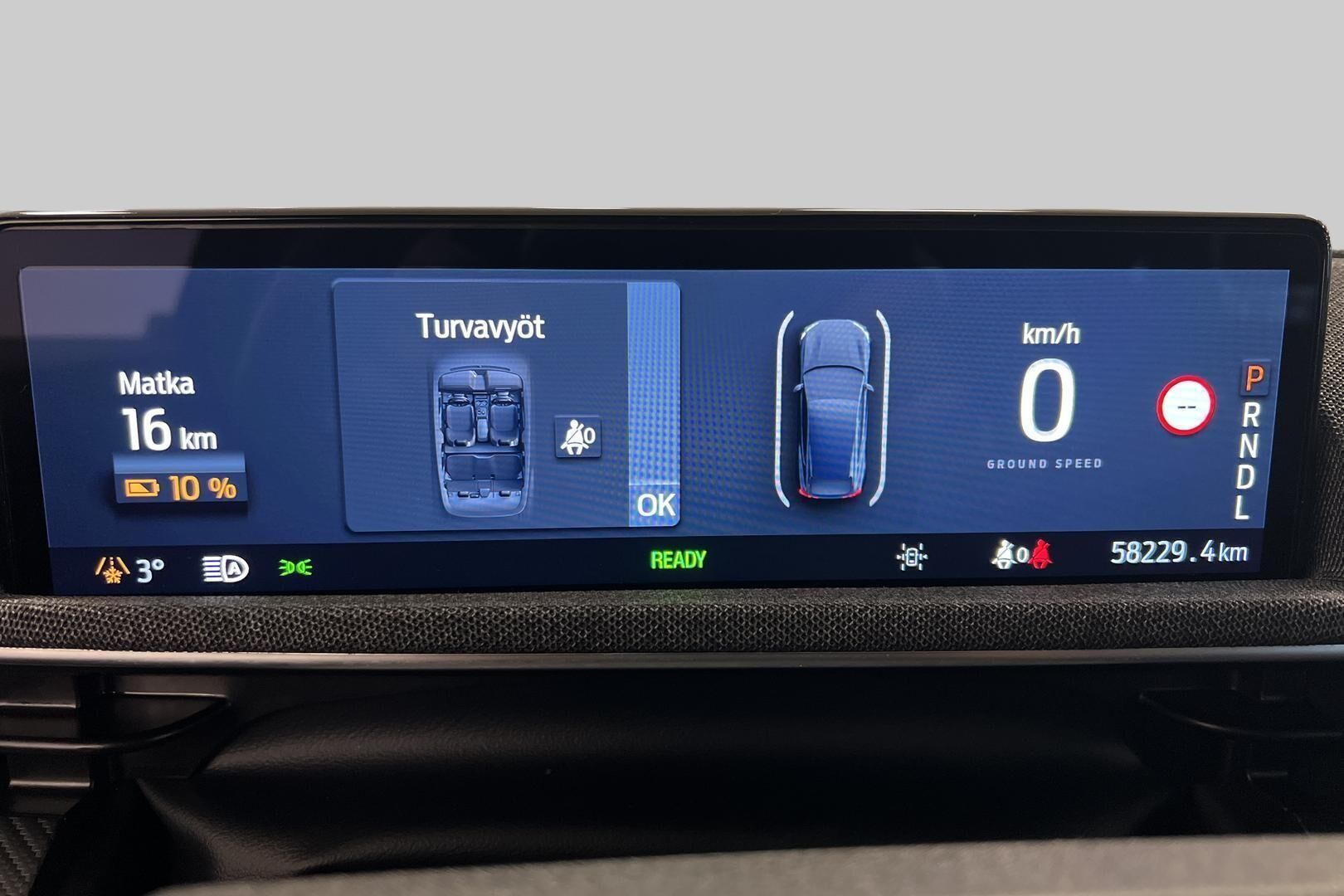 Ford Mustang Mach-E iso kuva 12