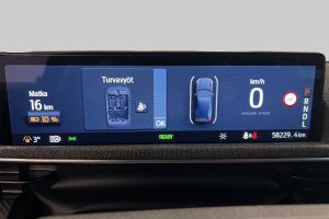 Ford Mustang Mach-E esikatselu 12