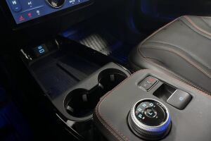 Ford Mustang Mach-E esikatselu 14